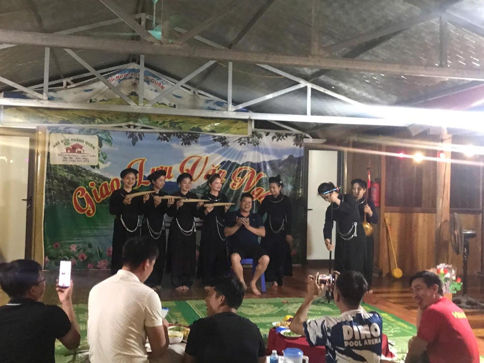 Hoang Quan Homestay Ba Be Dış mekan fotoğraf